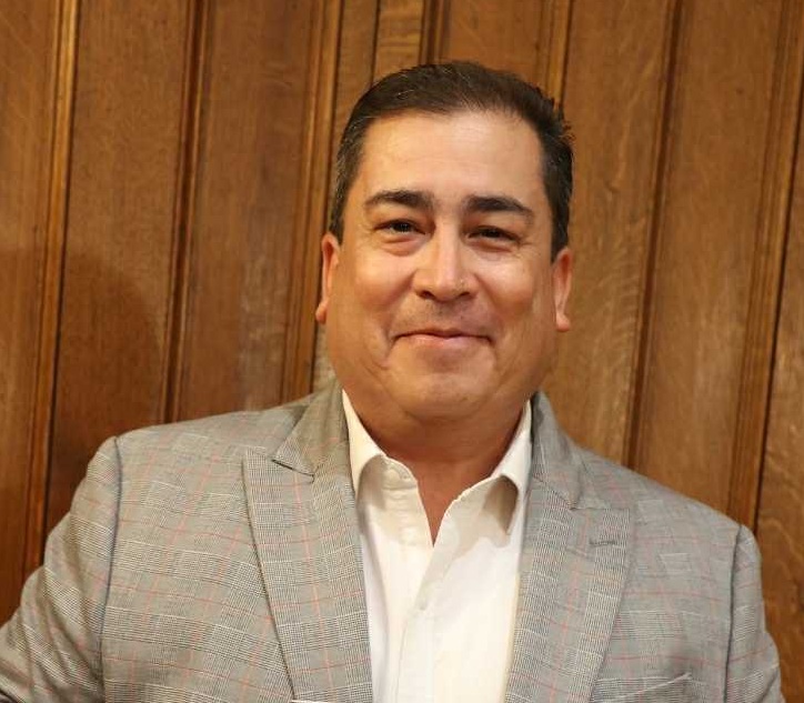 Manuel